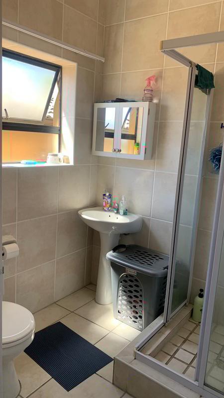 To Let 2 Bedroom Property for Rent in Protea Heights Western Cape